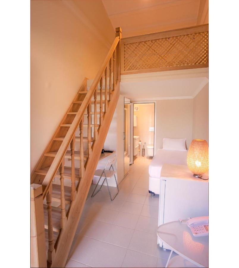 Ion Club Loft Rooms Алачати Екстер'єр фото